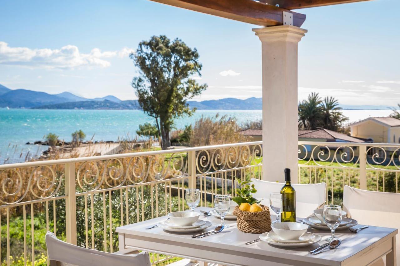 Apollonides Seafront Villa1 Aoede Lixouri Buitenkant foto